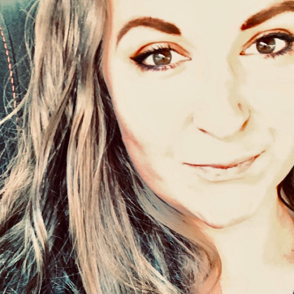 Meet your Posher, Deb